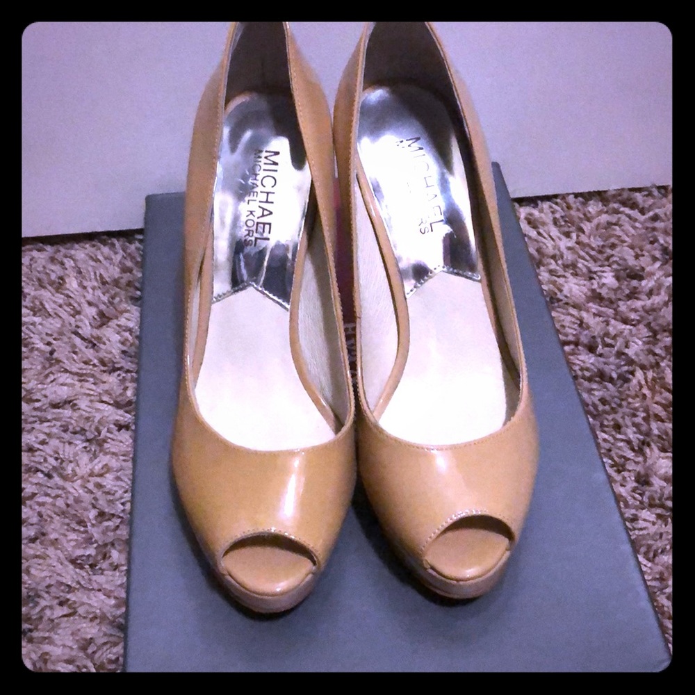 Michael Kors Pumps
